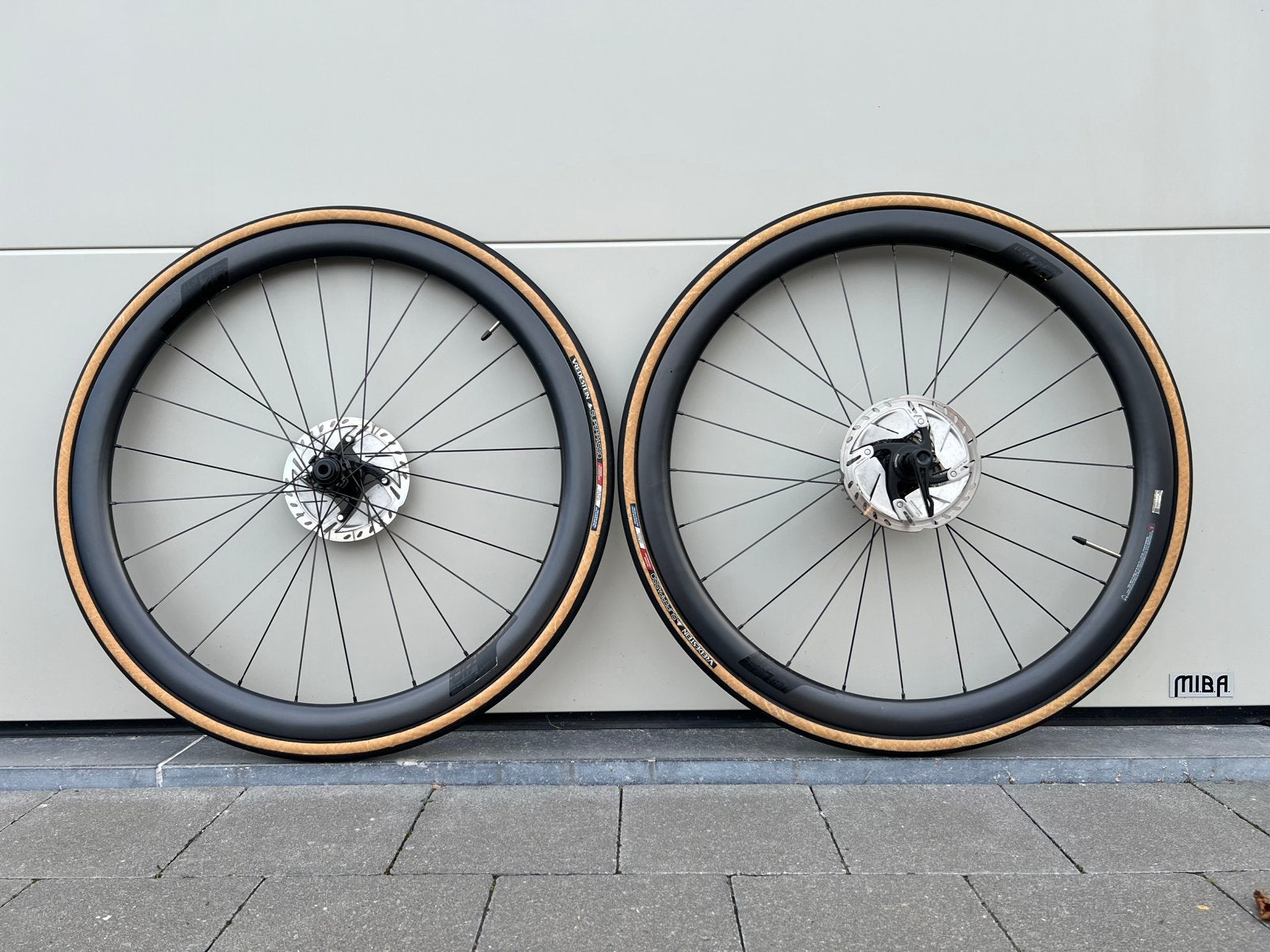 Carbon wielset disc, Fietsen en Brommers, Ophalen, Zo goed als nieuw, Carbon