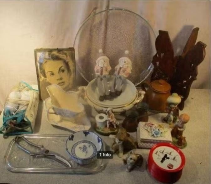 21 vieilles curiosités amusantes et objets rétro, Antiquités & Art, Enlèvement ou Envoi