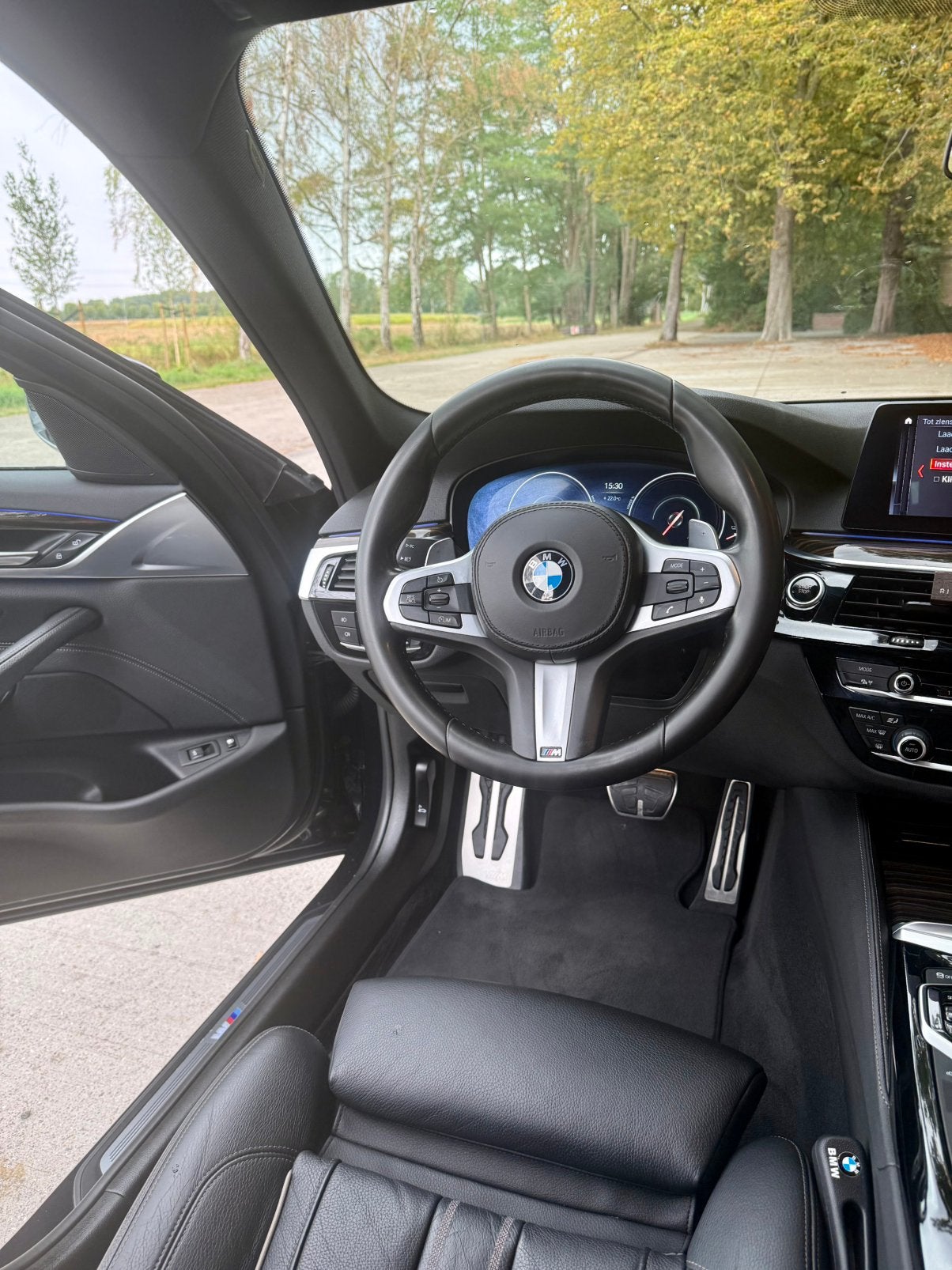 BMW 5 serie M-pack full option, Automaat, Leder, 5 deurs, Lichtsensor