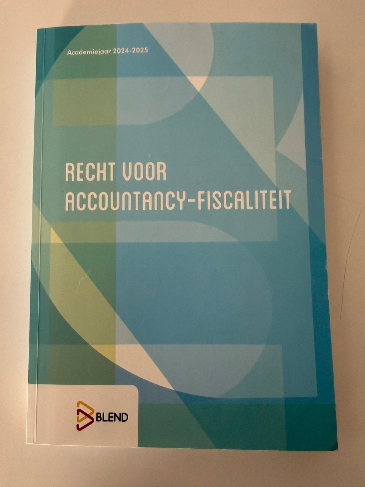 Recht voor accountancy-fiscaliteit, Ophalen, Zo goed als nieuw