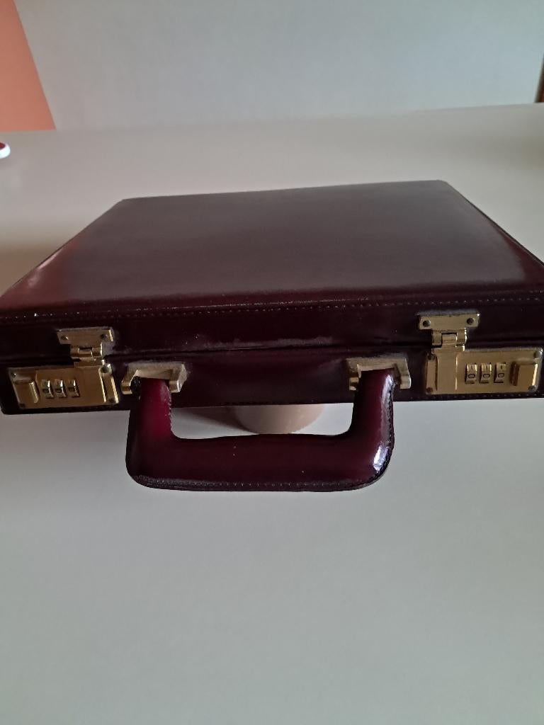 Porte document, Enlèvement ou Envoi, Utilisé