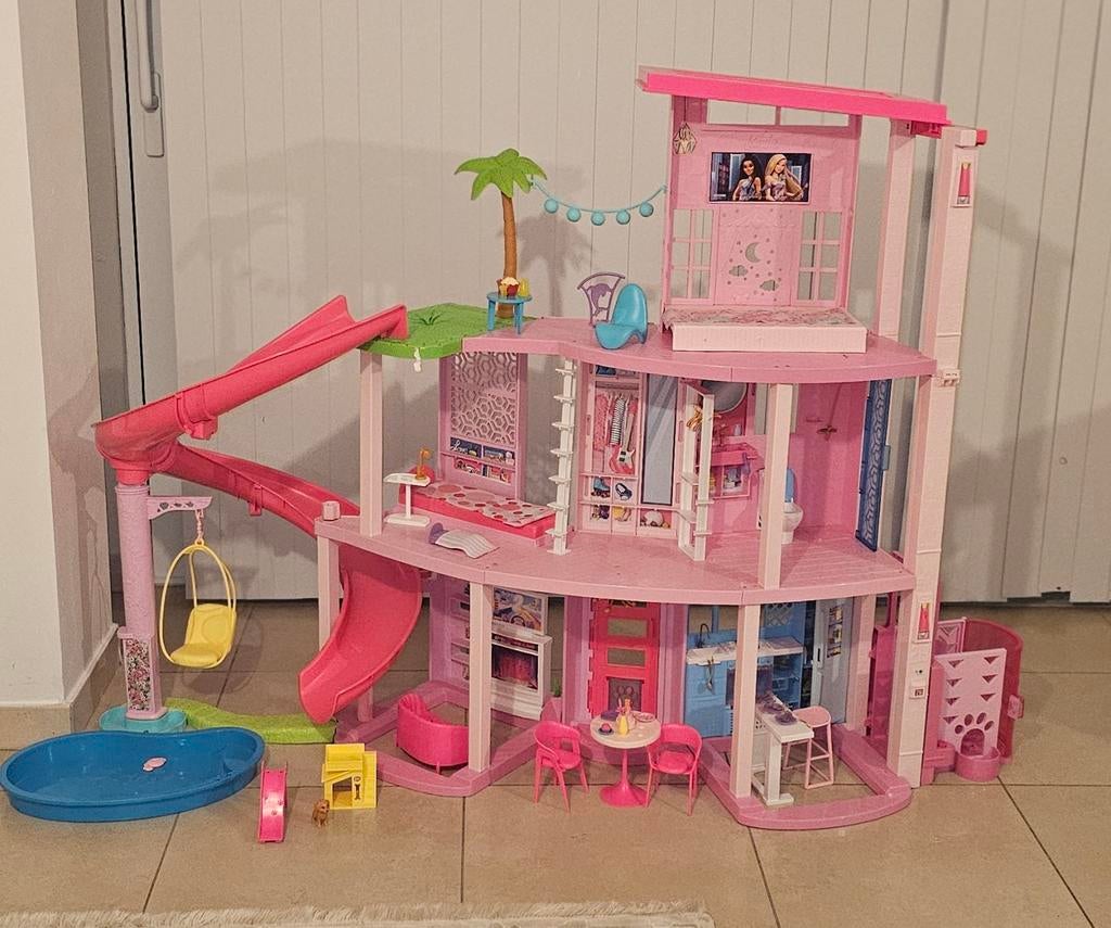 Barbie droomhuis NIEUW HEEL WEINIG GEBRUIKT, Ophalen of Verzenden