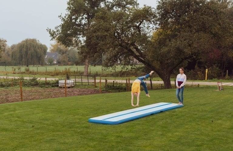 Airtrack voor thuisgebruik, 1x3m, Sports & Fitness, Enlèvement, Comme neuf, Multicolore, Matériel