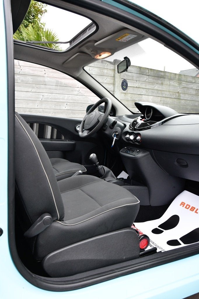 Renault Twingo 1.2 i*pano*Bluetooth, Voorwielaandrijving, Zwart, Blauw, Bedrijf