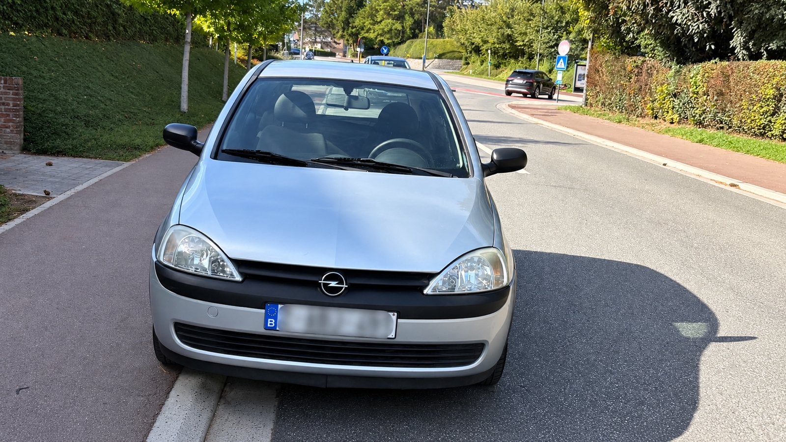 Opel corsa, Argent ou Gris, Achat, Vitres électriques, Entreprise