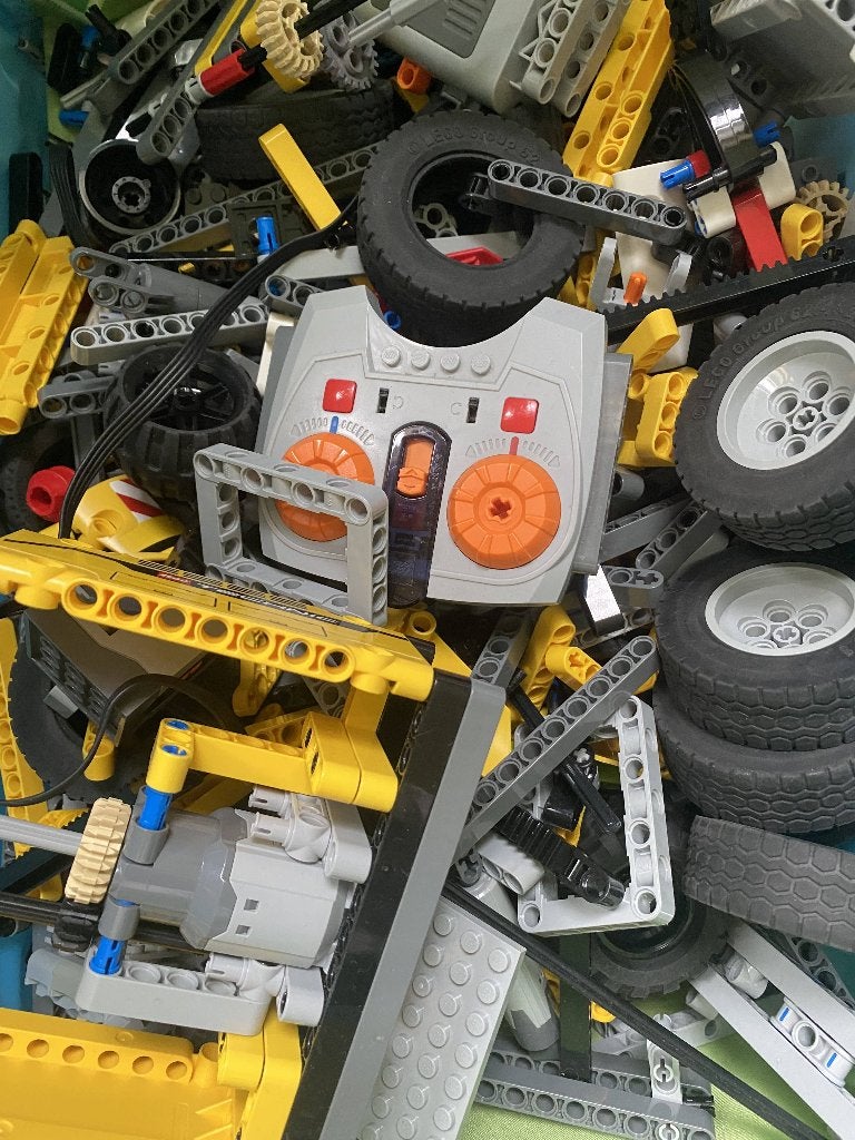K'nex: grote bak vol allerlei soorten onderdelen!, Enlèvement, Utilisé, K'nex