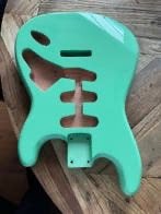 Stratocaster body Surf Gewen Elzen neww, Verzenden, Nieuw