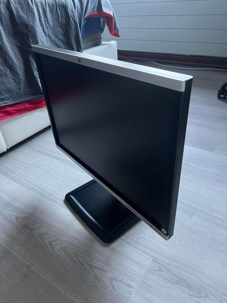 Monitor HP met DisplayPort, Computers en Software, Monitoren, Ophalen, Zo goed als nieuw, DisplayPort