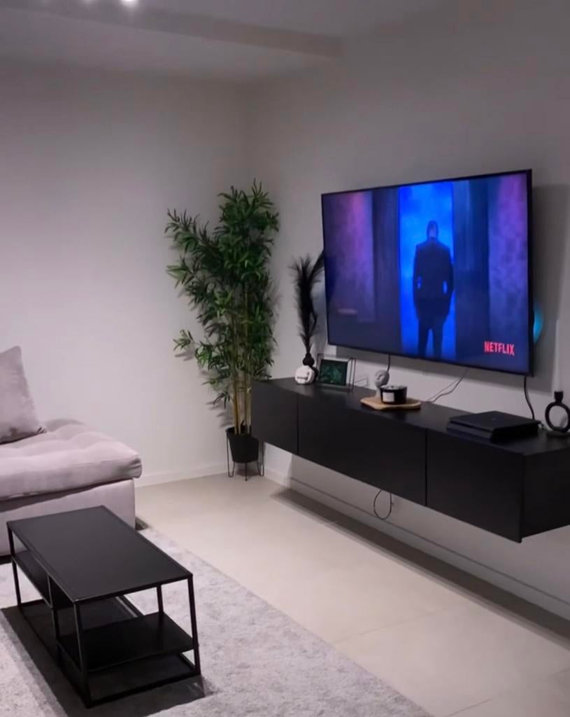 Tv kast, Ophalen, Zo goed als nieuw