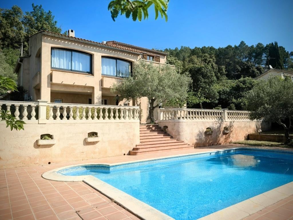 Frans onroerend goed in Provence/Azur Coast, Immo, Buitenland, Frankrijk, Woonhuis, Stad, 190 m²