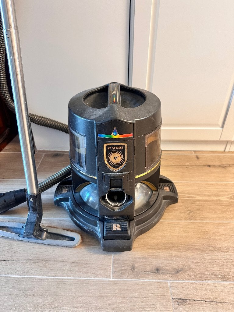 Aspirateur Rainbow E‑Series, Electroménager, Enlèvement, Utilisé, Convient aux sols durs