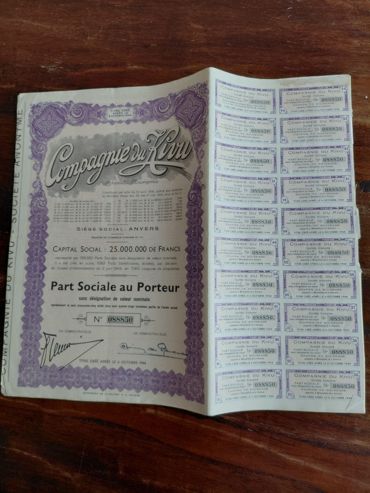 Oude aandelen, Postzegels en Munten, Aandelen en Waardepapieren, Ophalen of Verzenden