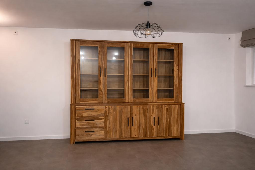 Vitrine en bois massif - très bon état, Maison & Meubles, Armoires | Vitrines, Comme neuf, 200 cm ou plus, 200 cm ou plus, 25 à 50 cm
