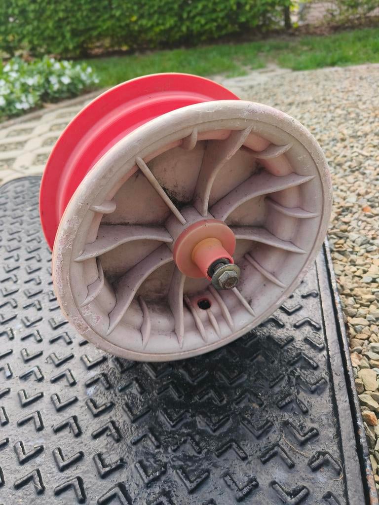 Kruiwagenwiel, Tuin en Terras, Kruiwagens, Ophalen