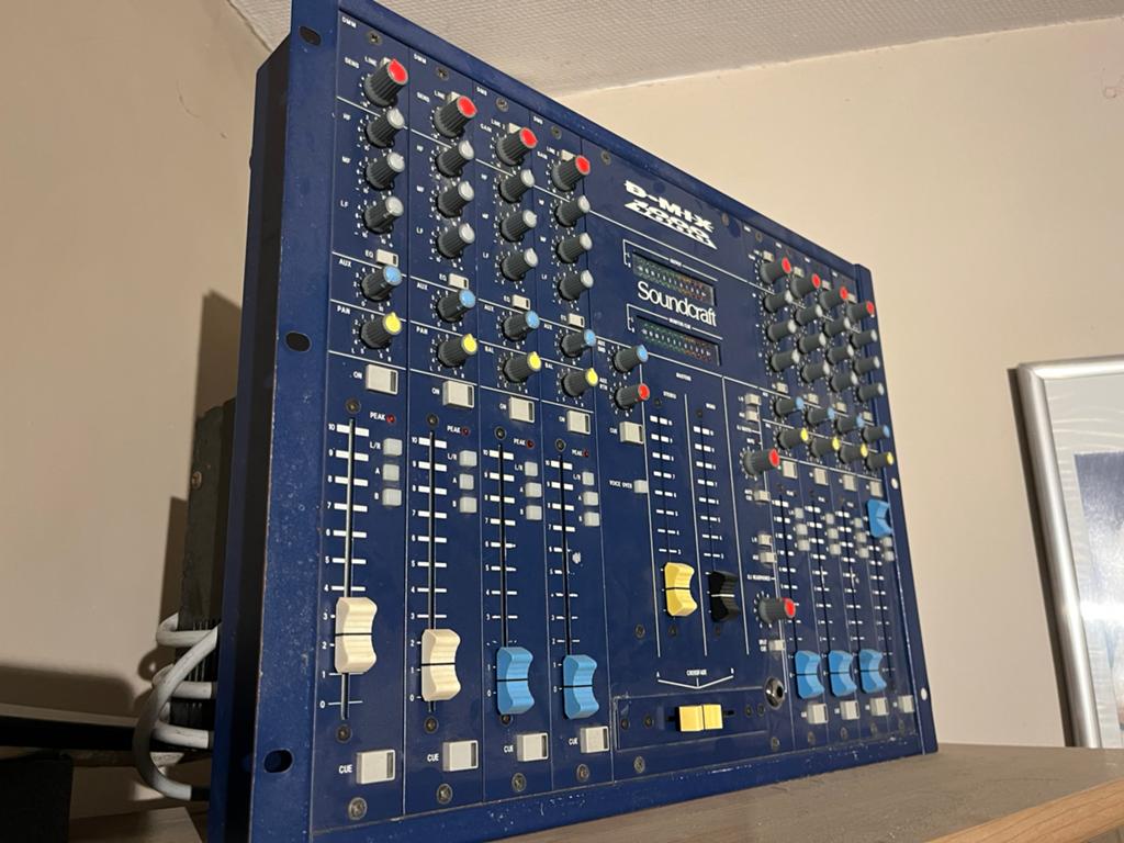 Soundcraft D-MIX-1000, Muziek en Instrumenten, Ophalen, Gebruikt, 5 tot 10 kanalen