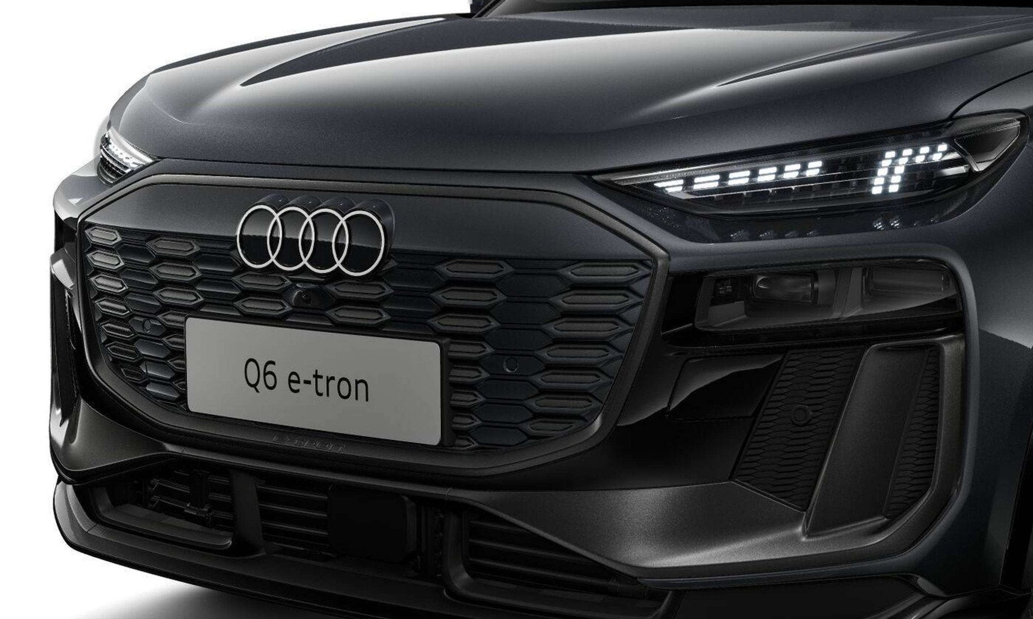 Audi Q6 e-tron Q6 e-Tron l S line l 360 l Keyless l Zetelv, Achterwielaandrijving, Gebruikt, Zwart, Adaptive Cruise Control