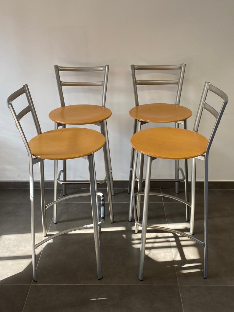 Lot de 4 chaises hautes / tabourets de bar, Maison & Meubles, Tabourets de bar, Utilisé, 60 à 90 cm, Bois, Métal, 4 tabourets