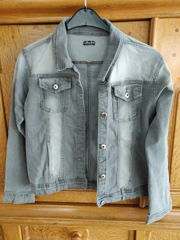 Jeansjasje - maat 40, Kleding | Dames, Jasjes, Kostuums en Pakken, Ophalen of Verzenden, Maat 38/40 (M), Grijs, Jasje