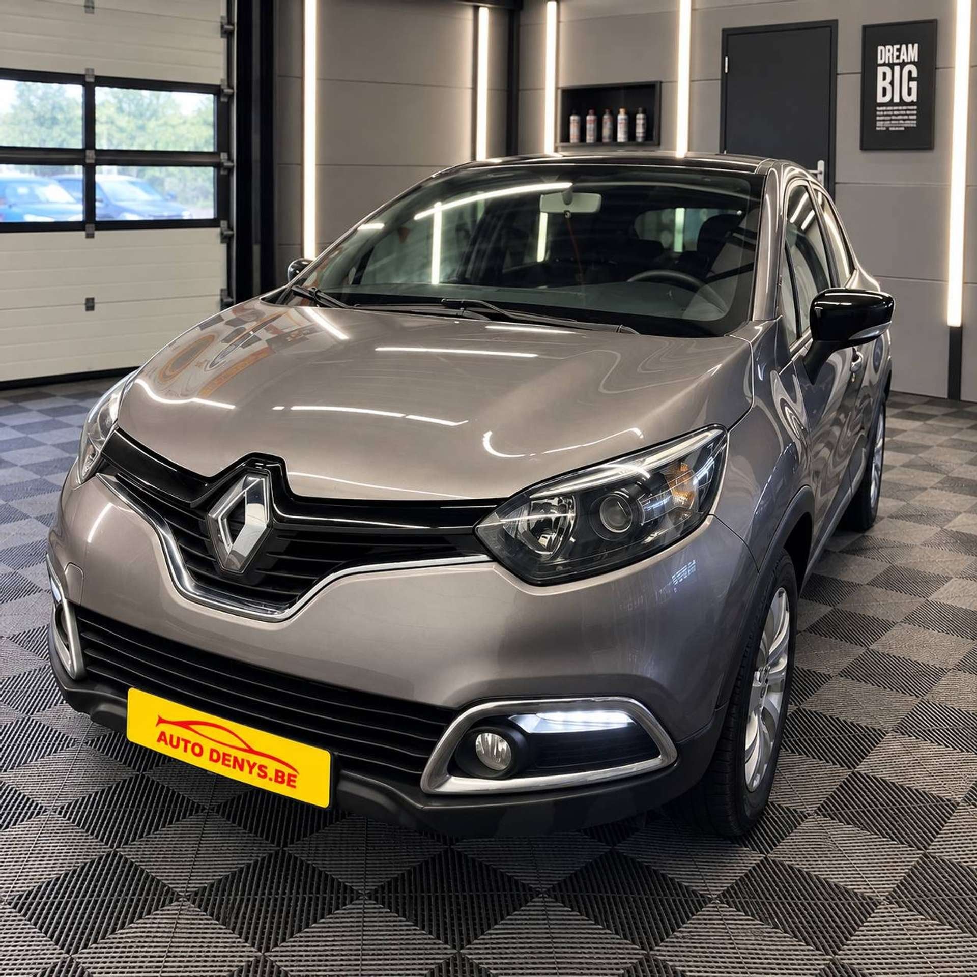 Renault Captur 1.5D | BJ. 2015 | 179.000 KM., Autos, Argent ou Gris, Achat, https://public.car-pass.be/vhr/386fbdd2-0a60-46ff-973e-260947f89c3a