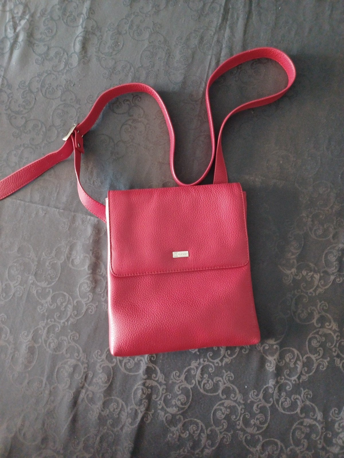 Sac à bandoulière Rubinstein rouge, Enlèvement, Comme neuf, Rouge, Sac à bandoulière