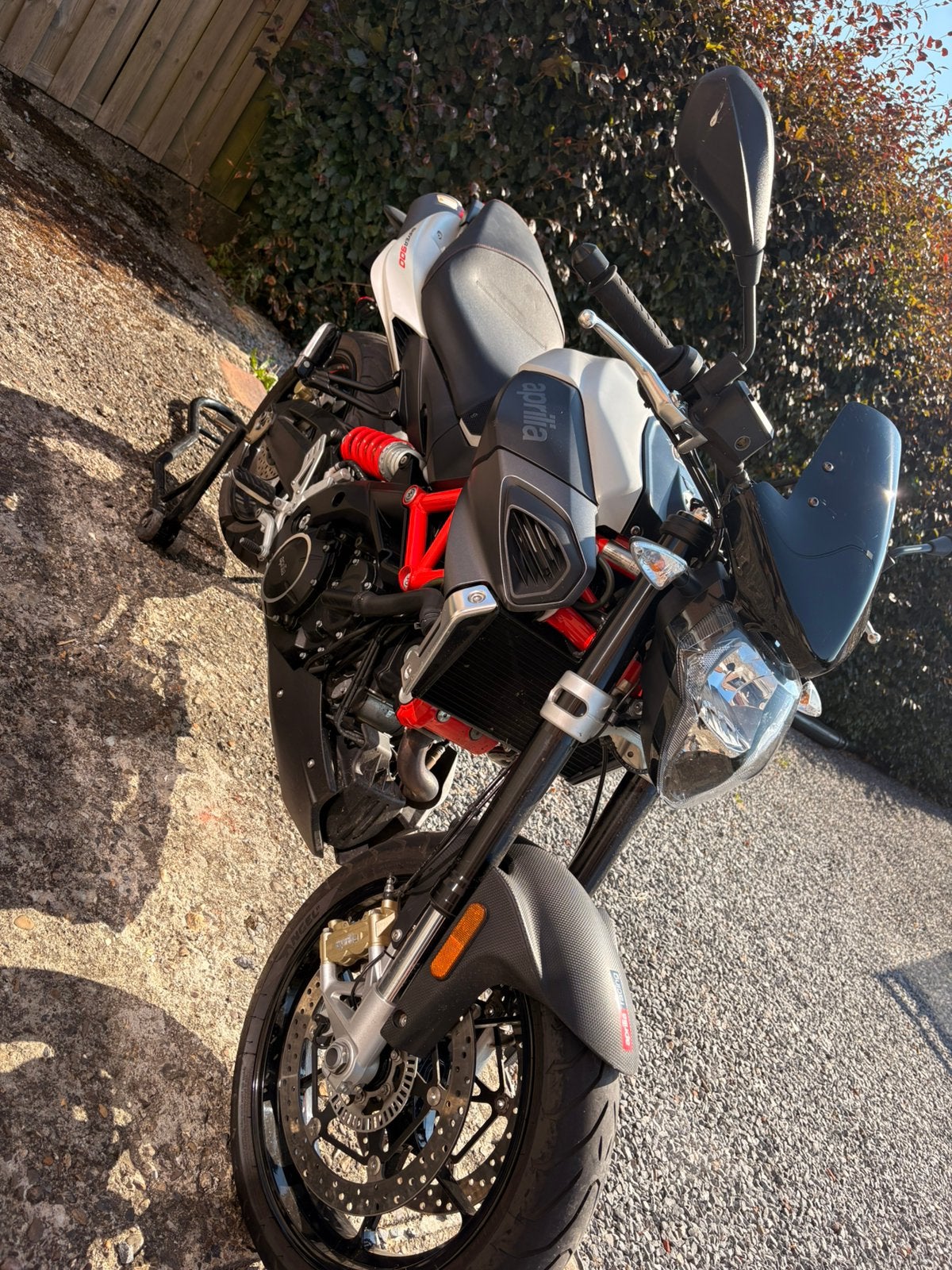Aprilia shiver 900, Permis Moto A, Occasion, Plus de 35 kW, 2 cylindres
