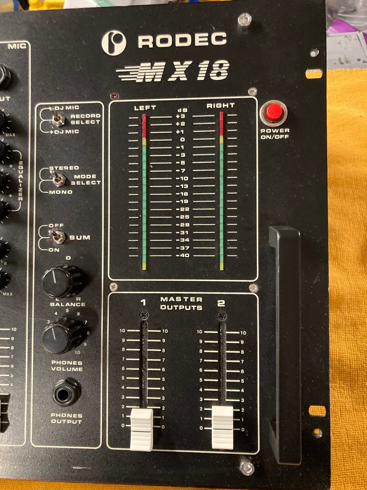 RODEC   MX 18 perfect werkend kan getest worden, Muziek en Instrumenten, Ophalen of Verzenden, Zo goed als nieuw
