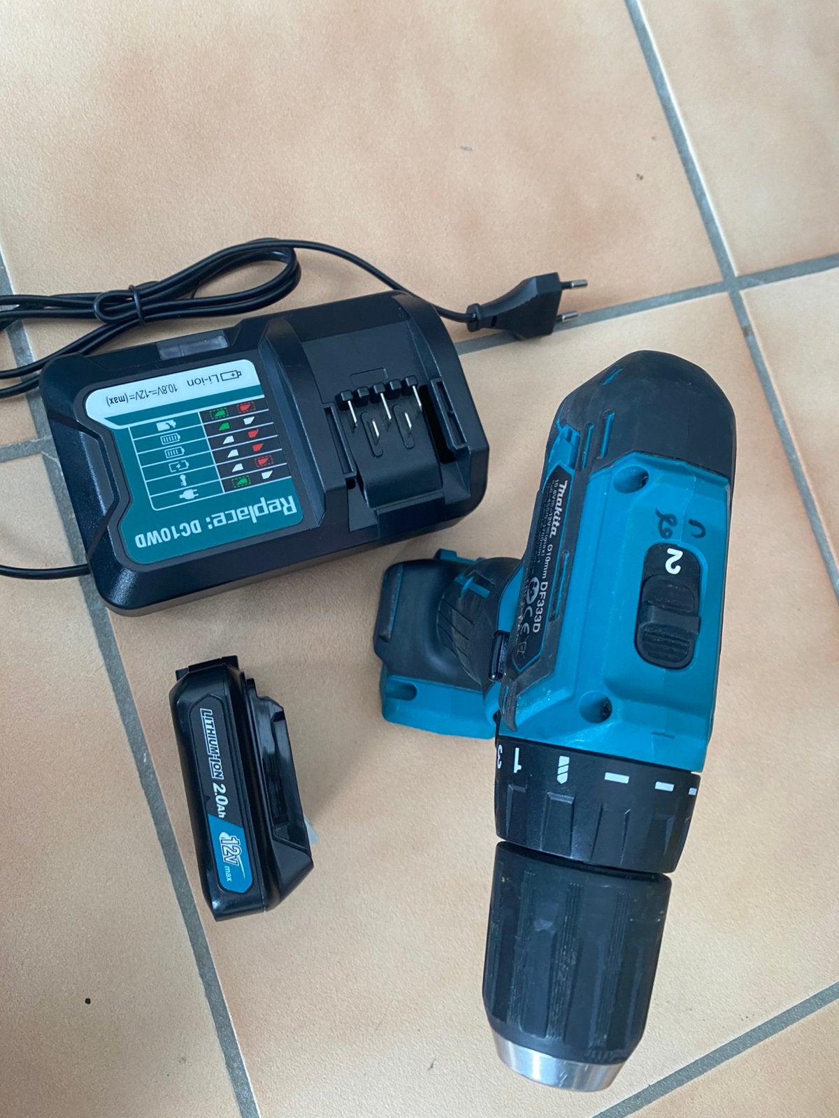 Makita, Bricolage & Construction, Enlèvement, Comme neuf