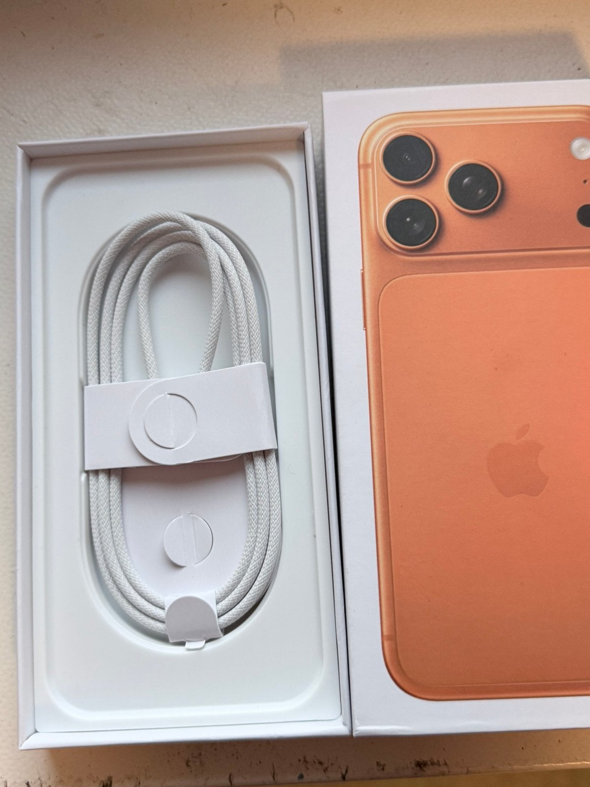 iPhone Pro Max 17 1000 euro, Telecommunicatie, Ophalen of Verzenden, Zo goed als nieuw