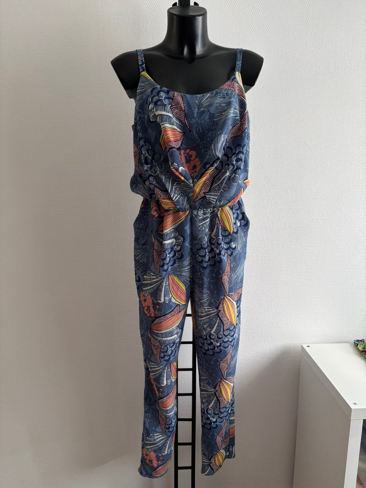 Nieuwe jumpsuit, Kleding | Dames, Jumpsuits, Ophalen of Verzenden, Nieuw, Maat 38/40 (M), Blauw
