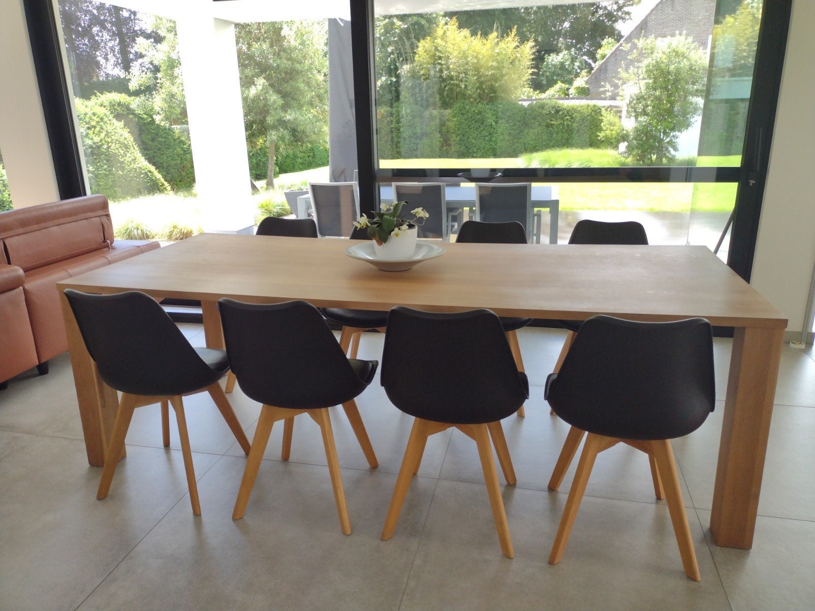 Mooi eiken houten eettafel voor 8 tot 10 personen, Huis en Inrichting, Tafels | Eettafels, Ophalen