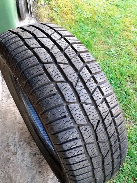4 Pneus neige continental 215/60/16 avec 7 à 8 mm de gomme !, 16 pouces, Pneu(s), Enlèvement, Utilisé