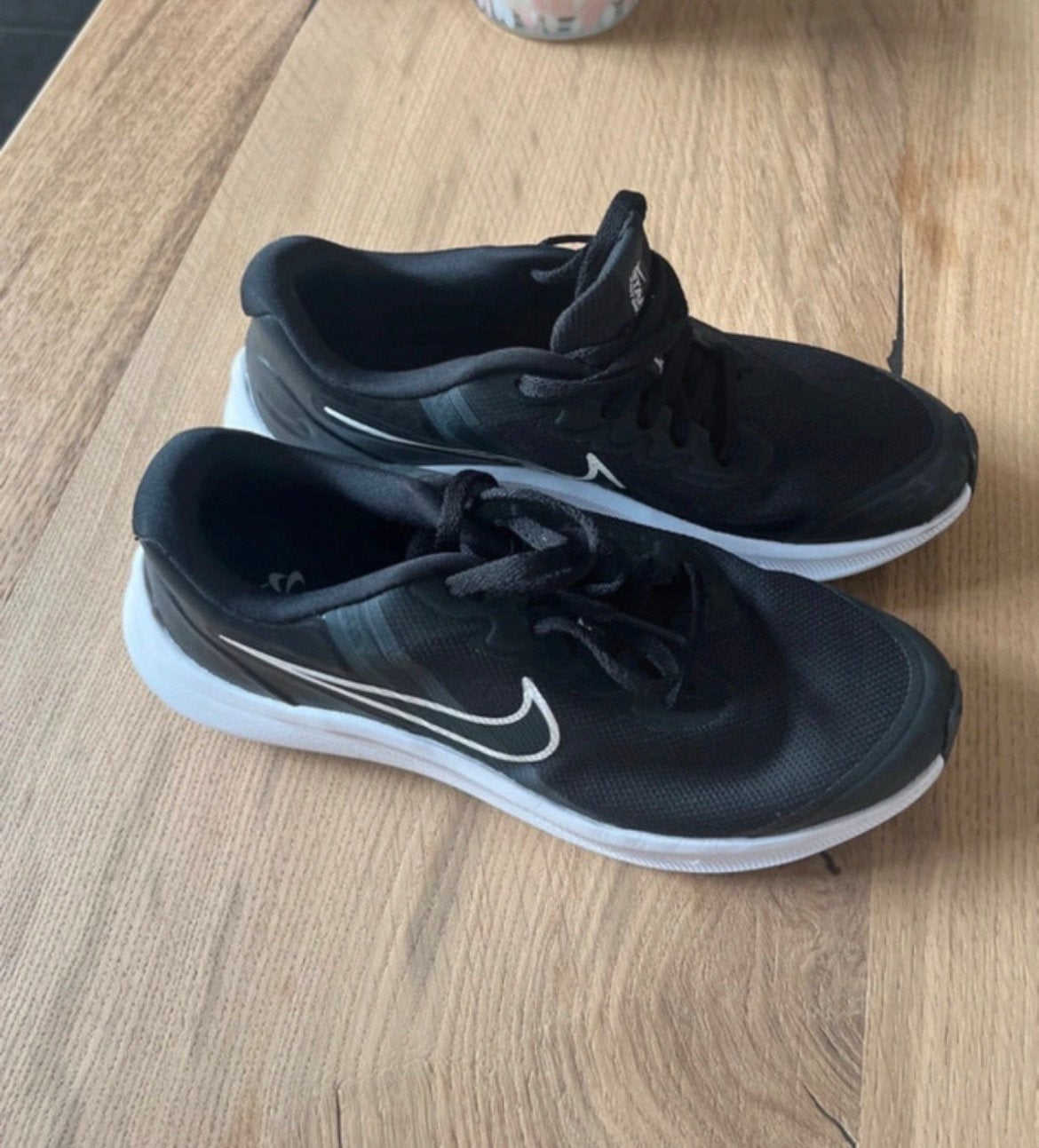 Runner shoes 37,5, Sports & Fitness, Course, Jogging & Athlétisme, Enlèvement, Comme neuf, Chaussures de course à pied, Nike