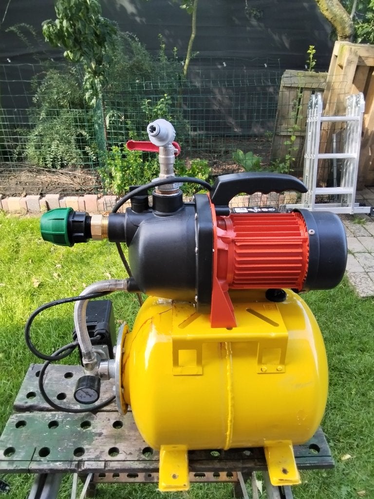 hydrofoor, Tuin en Terras, Waterpompen, Ophalen, Zo goed als nieuw, Elektrisch, Hydrofoorpomp