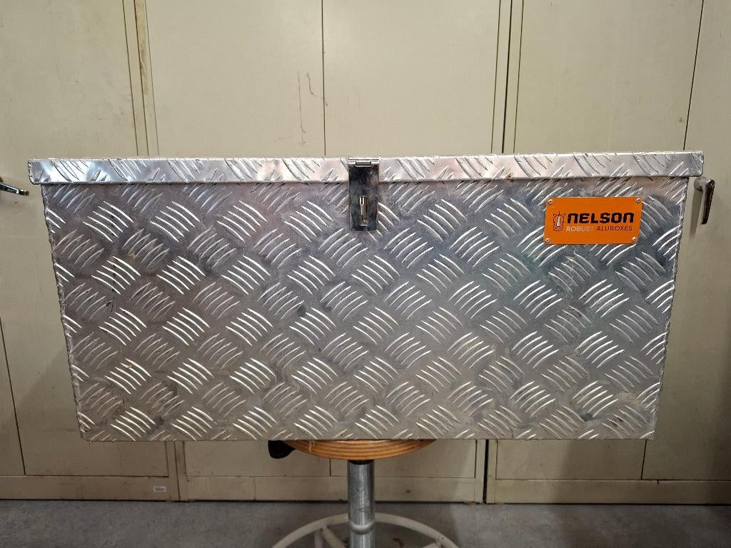 Aluminium koffer Alubox 2, Ophalen, Zo goed als nieuw