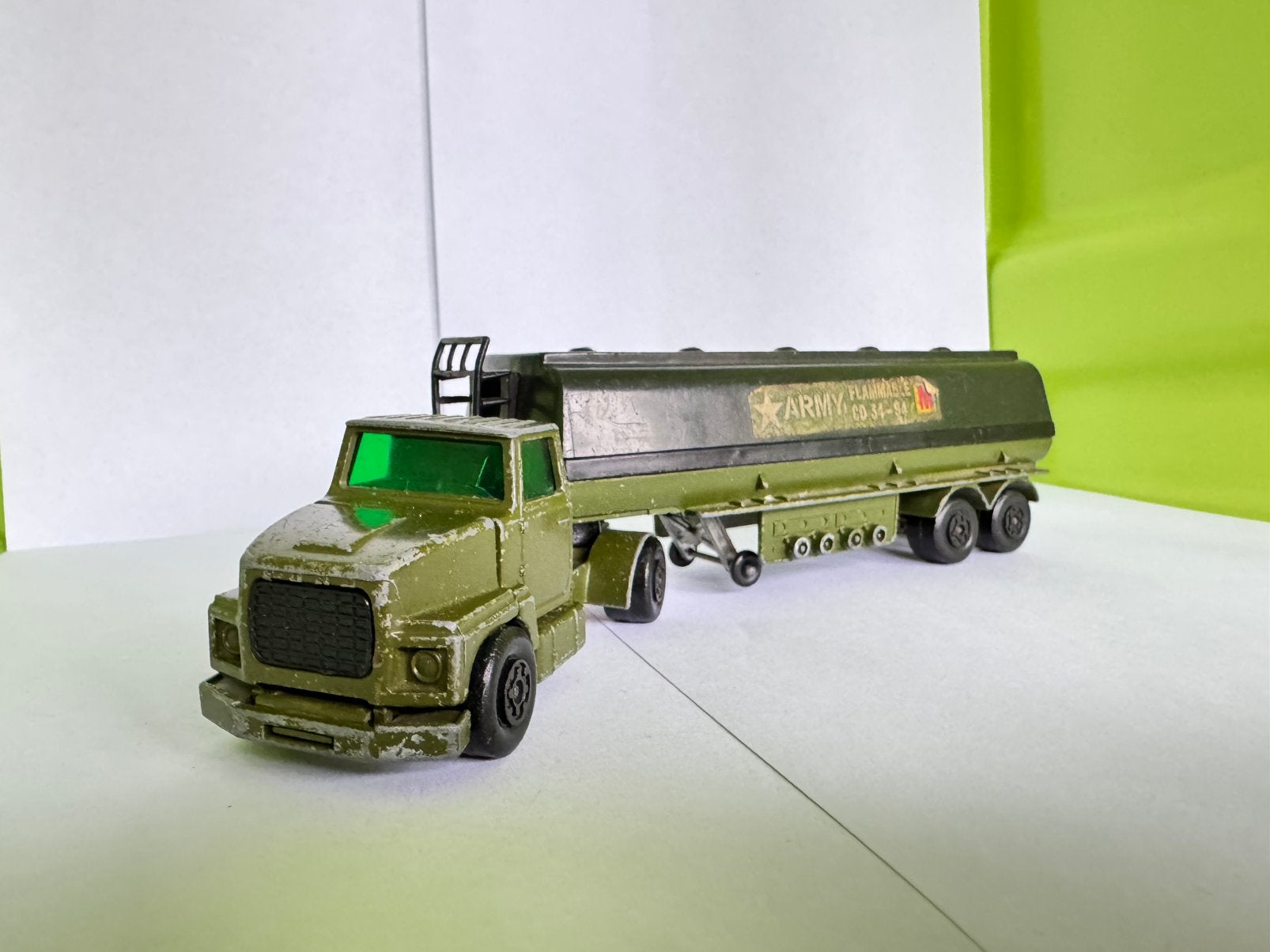 Matchbox K-18 Ford LTD Tractor + K-16 K-115 Tanker – 1973, Hobby en Vrije tijd, Ophalen, Gebruikt, Truck