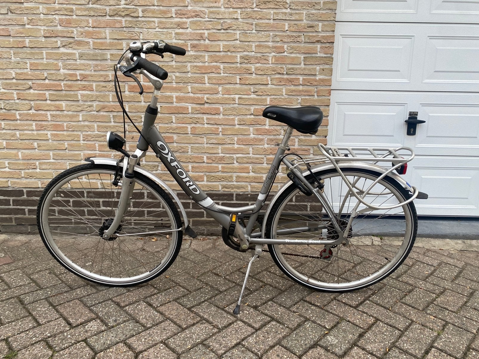 Damesfiets Oxford met versnellingen en voorvering, Fietsen en Brommers, Fietsen | Dames | Damesfietsen, Ophalen, Zo goed als nieuw