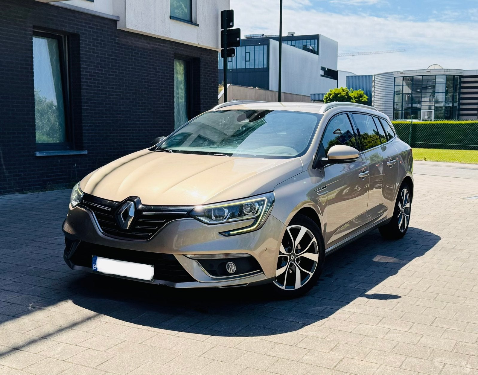 Renault Mégane 1.2TCE 132Cv Edition Bose, Autos, Achat, Entreprise, Essence, Mégane