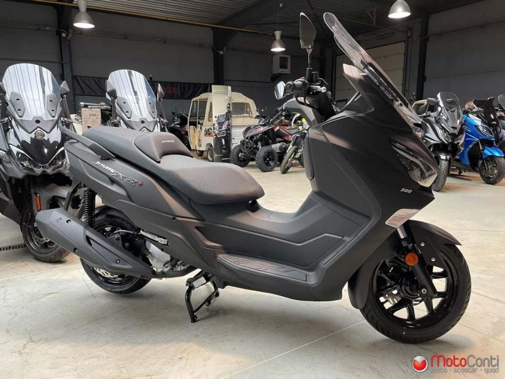 Sym Joymax Z + 300 [Fin.0%], Enlèvement, Neuf, Essence, 300 cm³