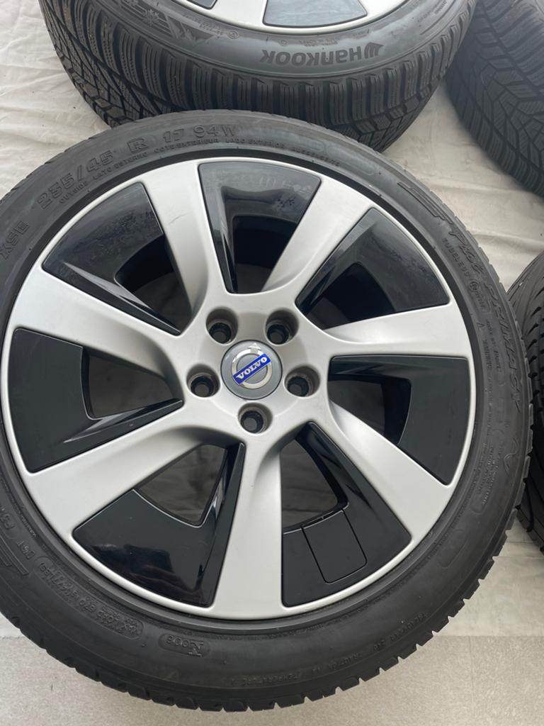 5x108 velgen 17 inch met banden/originele volvo velgen, Ophalen, Zo goed als nieuw