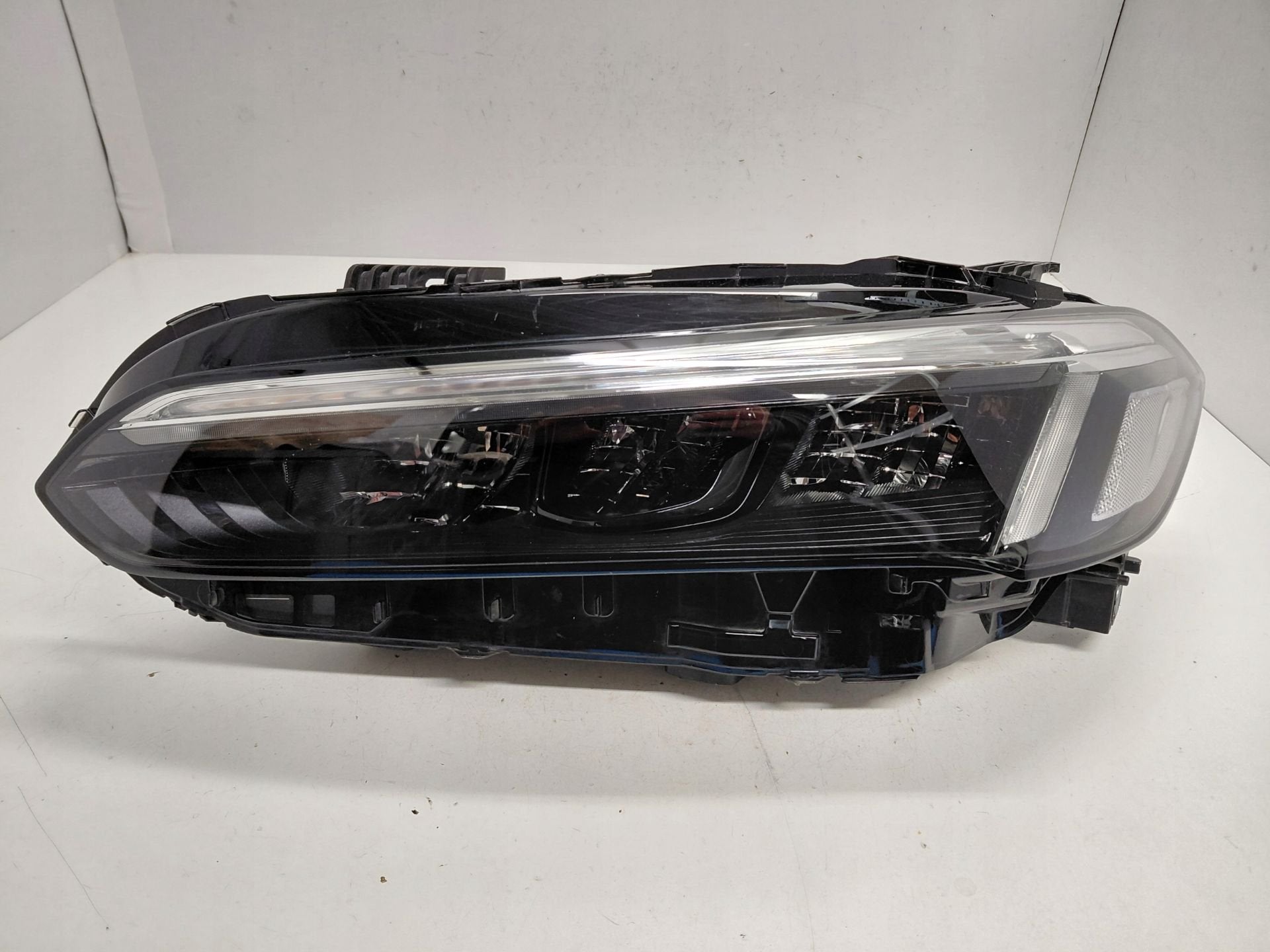 Phare gauche Honda Civic XI 100-8F06E, Info@honda.co.jp, Utilisé, Minami-Aoyama 2-chome 1-1
107-8556  Tokyo, Honda Motor Co., Ltd.