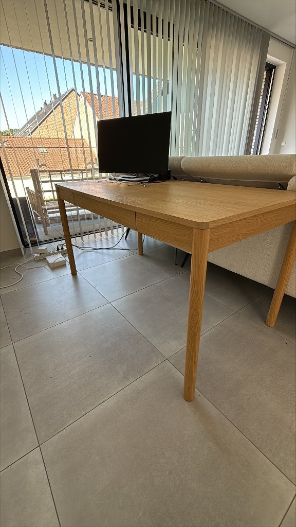 Ikea Tontstad bureau, Ophalen, Scandinavisch, Hout, Zo goed als nieuw