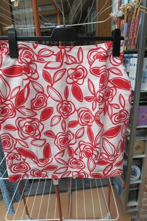 Rokje rood print linnen Scapa mt 42, Vêtements | Femmes, Jupes, Scapa, Enlèvement ou Envoi, Au-dessus du genou, Taille 42/44 (L)