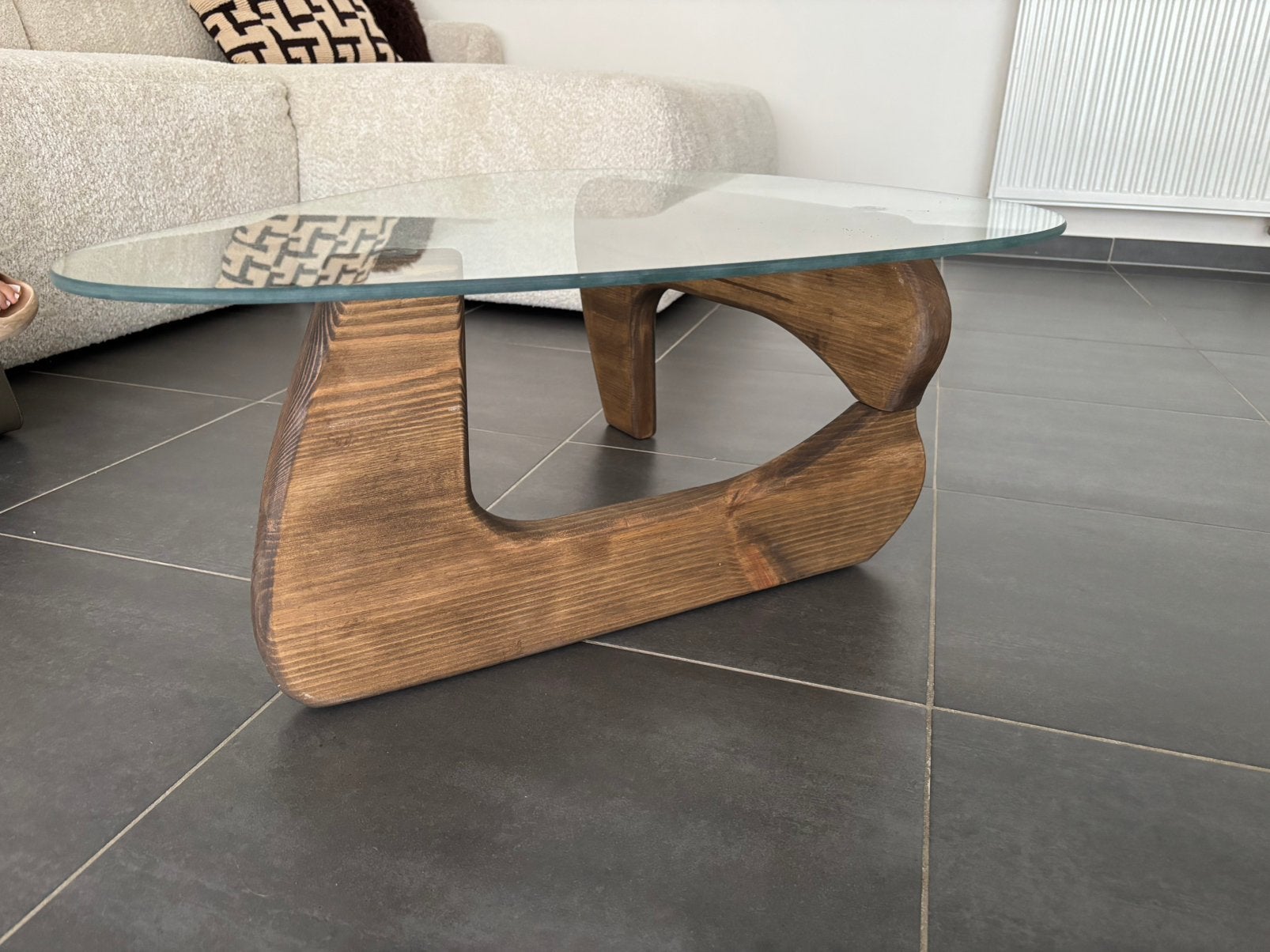 Organische Salontafel Walnoot – Gehard Glas – 90x65 cm, Enlèvement, Comme neuf, Verre