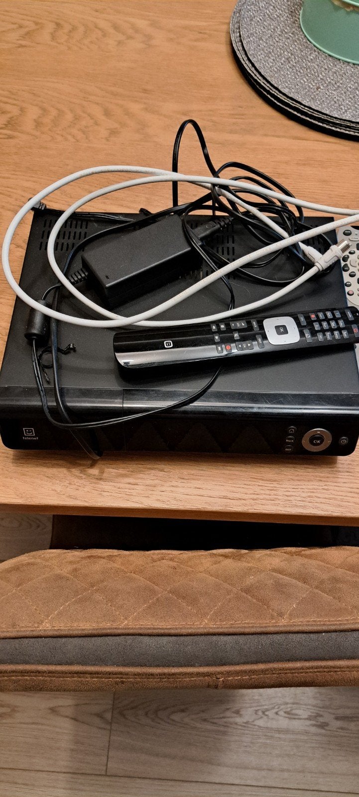 Digibox Telenet, Audio, Tv en Foto, Schotelantennes, Ophalen of Verzenden