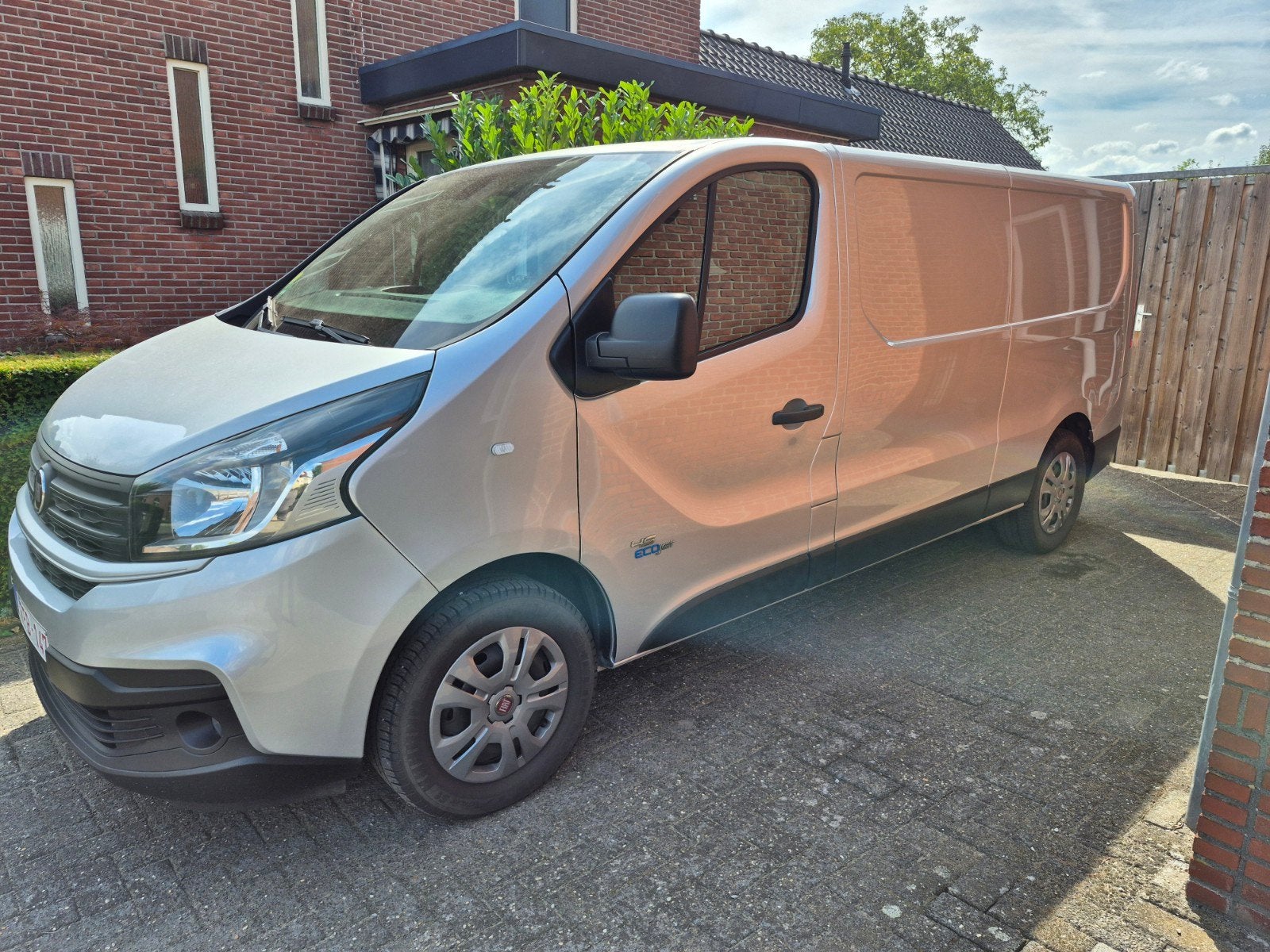 Fiat Talento 1.6 Twin Turbo Ecojet 145ch argent métallisé., Autos, Camionnettes & Utilitaires, Argent ou Gris, Achat, Euro 6, 5 portes
