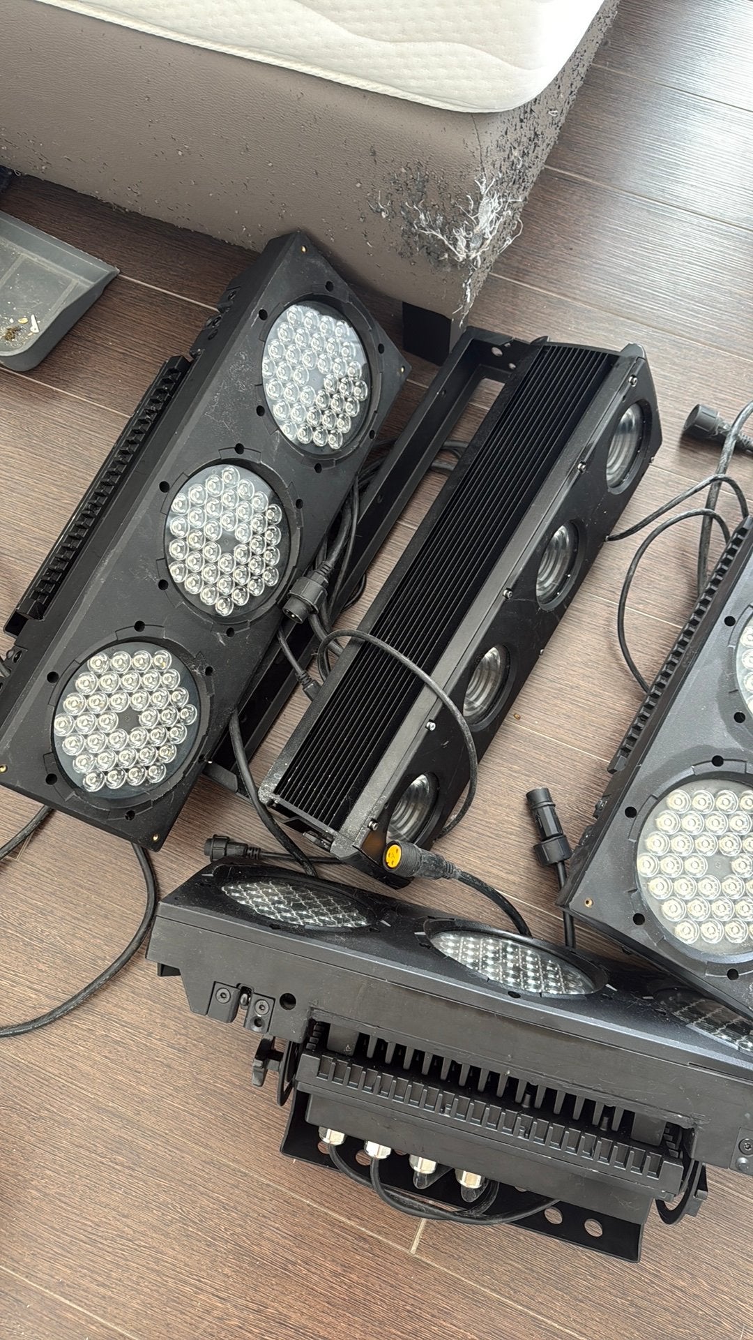 Batch IP uplighters Chauvet Professional, Muziek en Instrumenten, Ophalen, Zo goed als nieuw