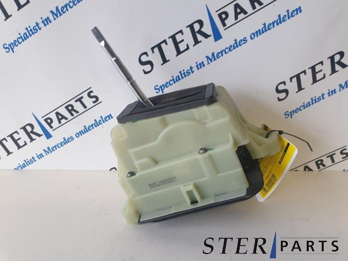 Levier de sélection automatique d'un Mercedes E-Klasse, 3 mois de garantie, Utilisé, -, -