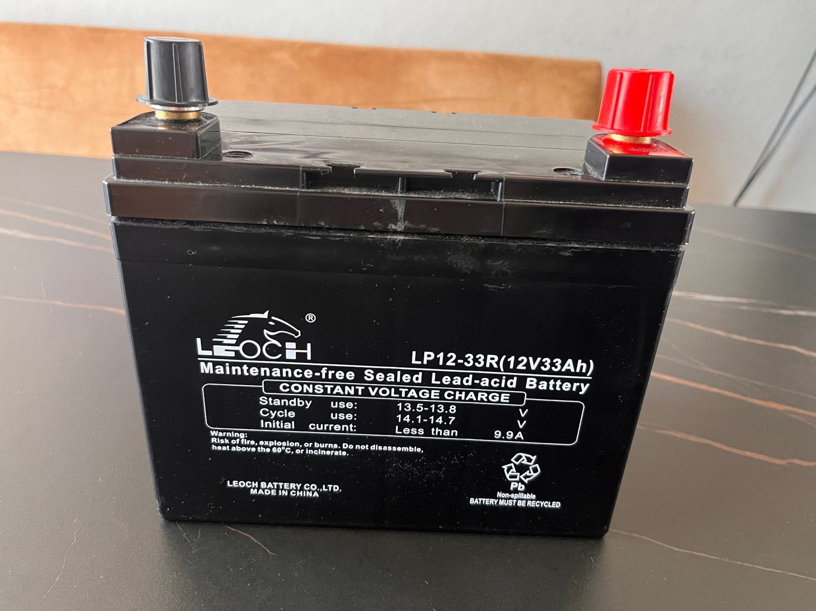 Leoch 12v batterij tesla model s LP12-33R bijna nieuw, Ophalen, Zo goed als nieuw