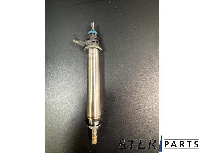 Injector (benzine injectie) van een Mercedes CLS-Klasse, Gebruikt, -, Ophalen of Verzenden, -