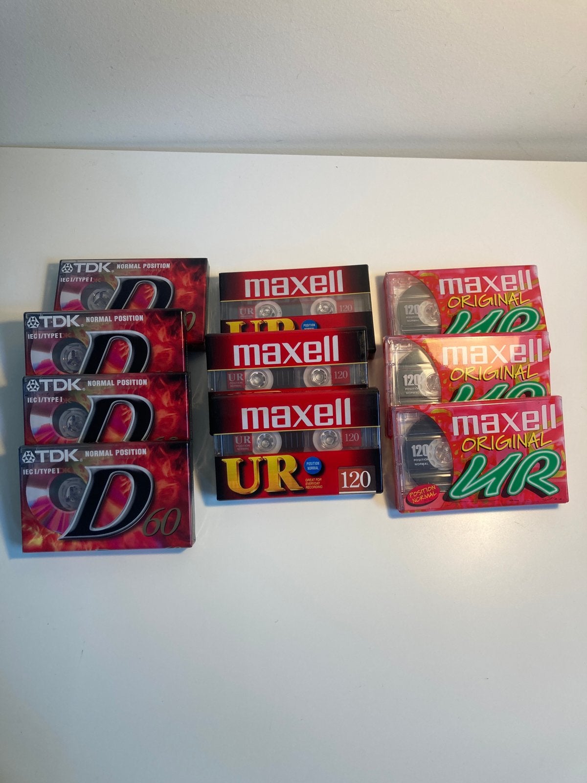 10 nouvelles cassettes scellées TDK et Maxell, CD & DVD, Cassettes audio, Neuf, dans son emballage, Vierge, 2 à 25 cassettes audio